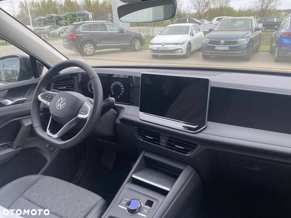 Volkswagen Tiguan - 7