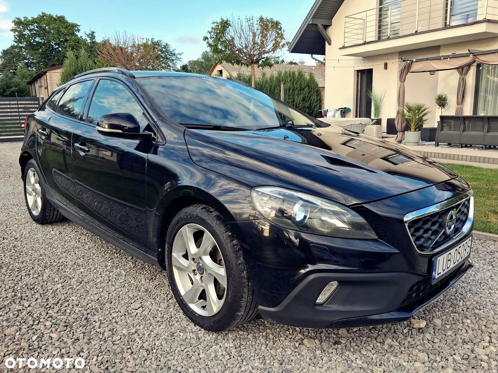 Volvo V40 D2 Summum - 1
