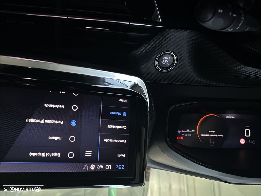 Peugeot 2008 1.2 PureTech Allure - 13
