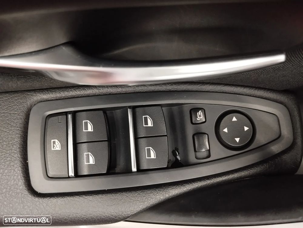 BMW 316 d Touring - 18