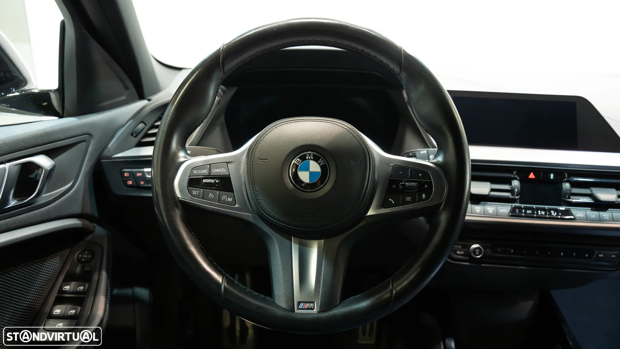 BMW 116 d Pack Desportivo M Auto - 8
