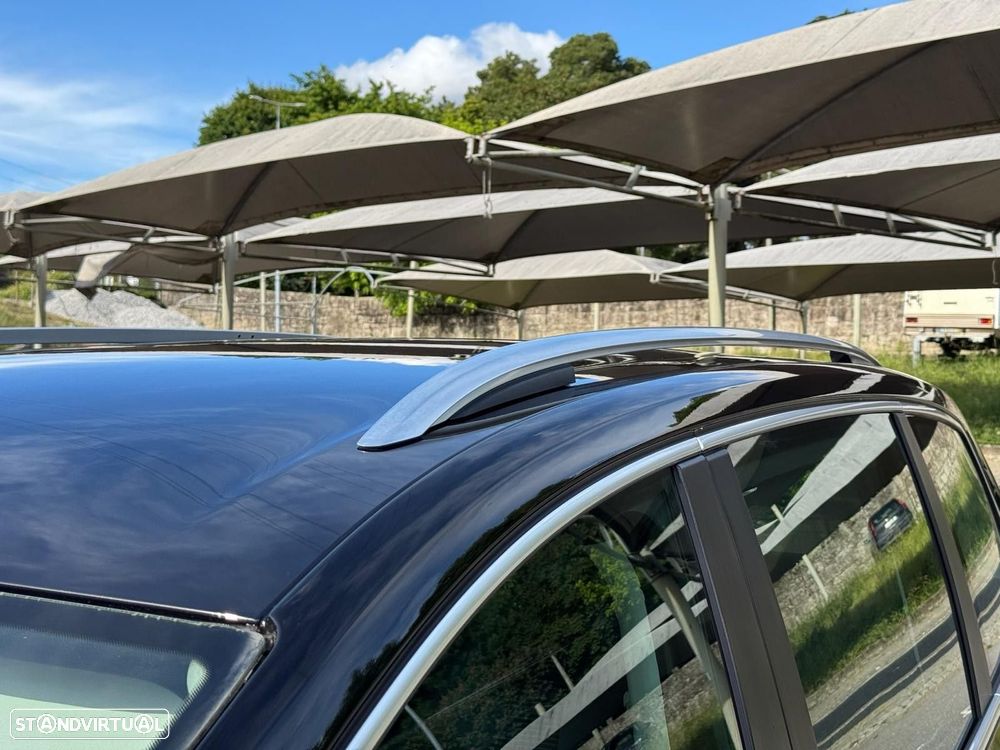VW Sharan 2.0 TDI Confortline - 24