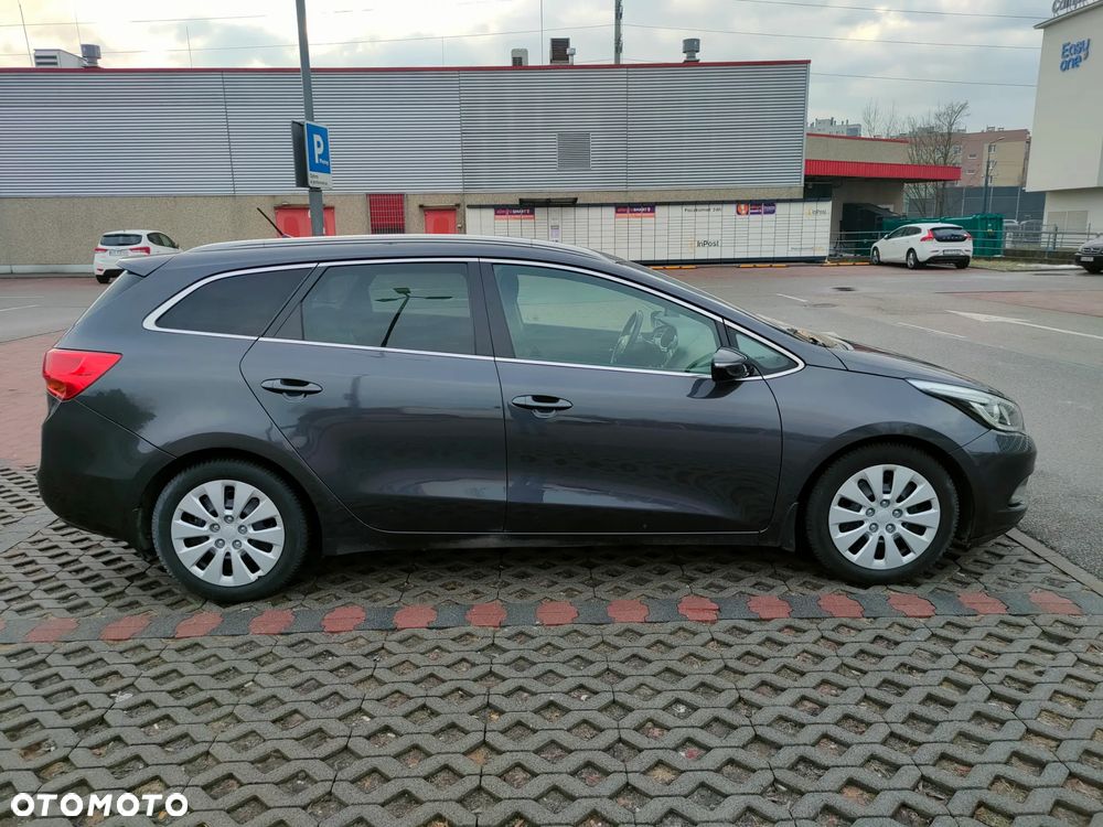 Kia Ceed 1.6 GDI M - 4