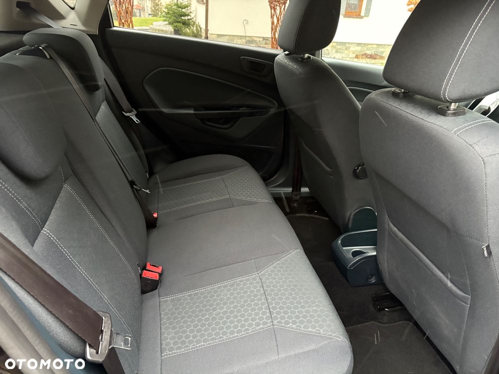 Ford Fiesta 1.6 TDCI Champions Edition - 24