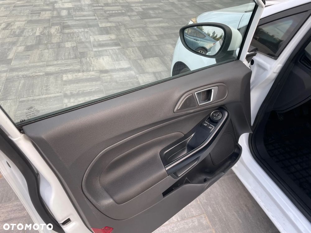 Ford Fiesta 1.5 TDCi Trend EU6 - 15
