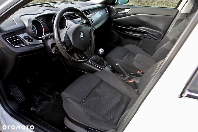 Alfa Romeo Giulietta 2.0 JTDM 16V - 7