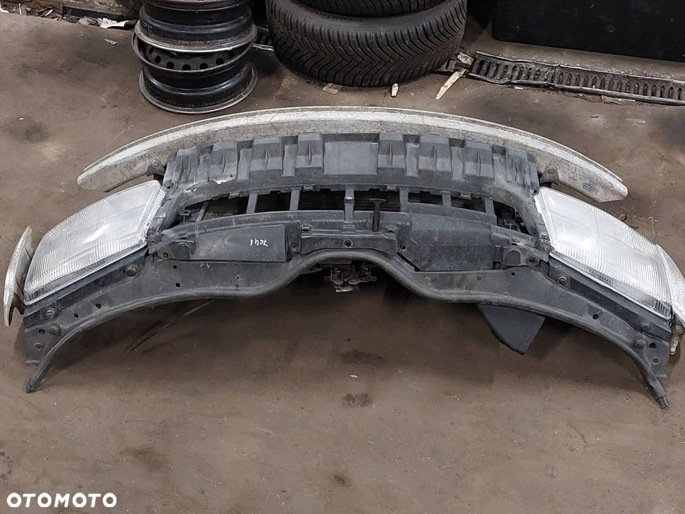 PAS PRZEDNI WZMOCNIENIE CZOŁOWE + CHŁODNICE + LAMPY PASSAT B5 1.8 20V EU - 9