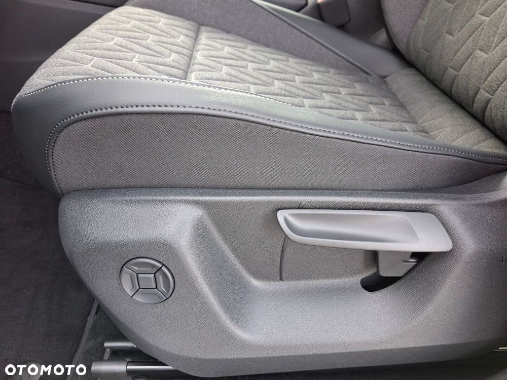 Volkswagen Tiguan - 14