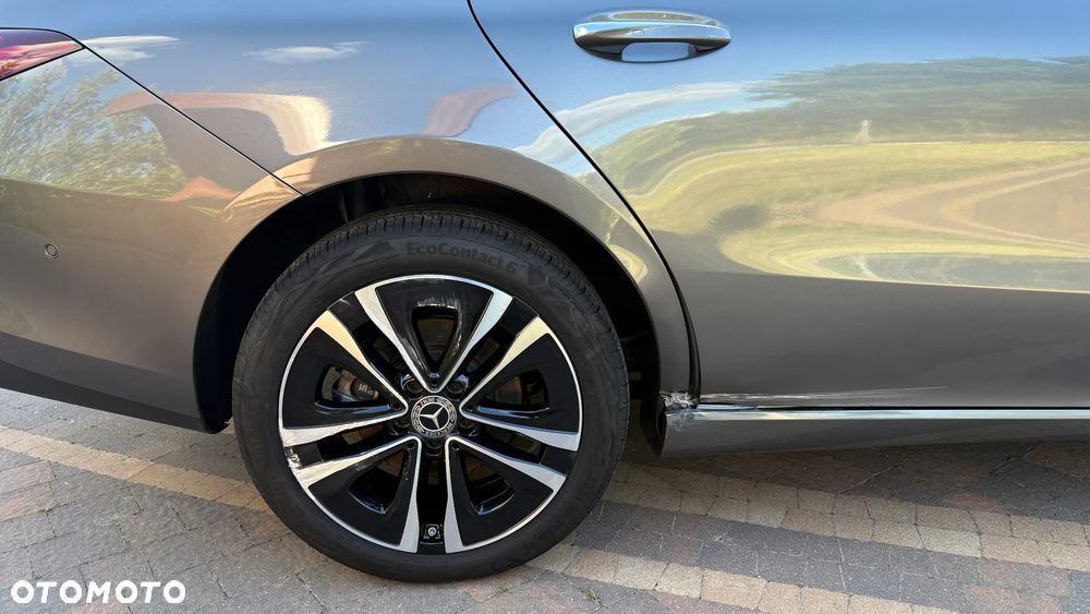 Mercedes-Benz CLA 200 d Progressive 8G-DCT - 14