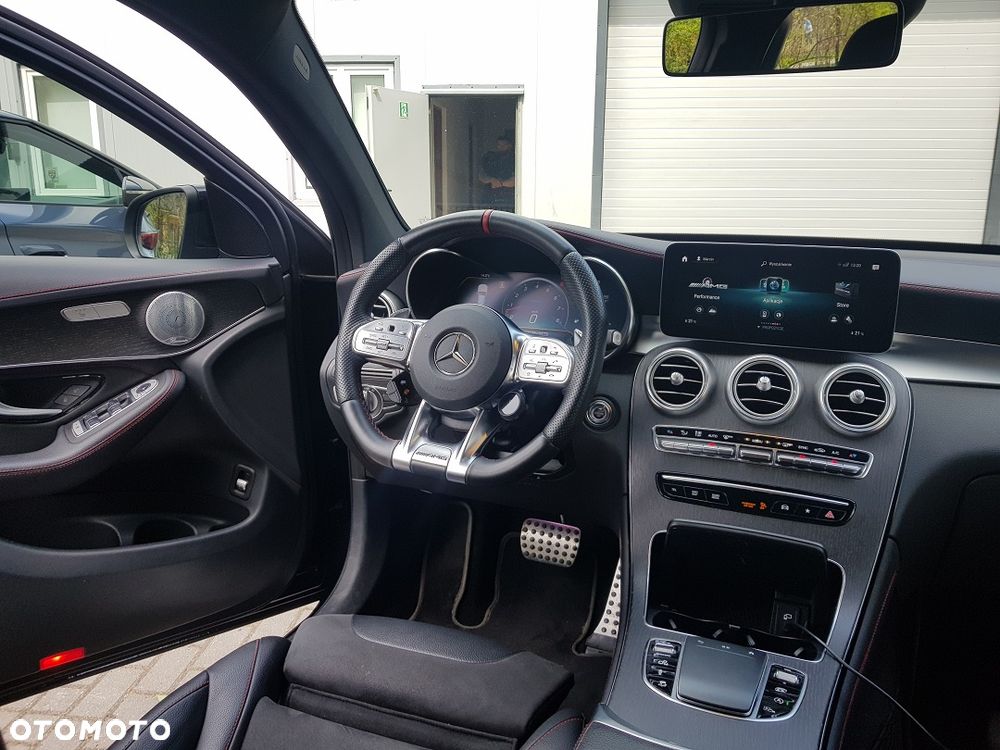 Mercedes-Benz GLC - 29