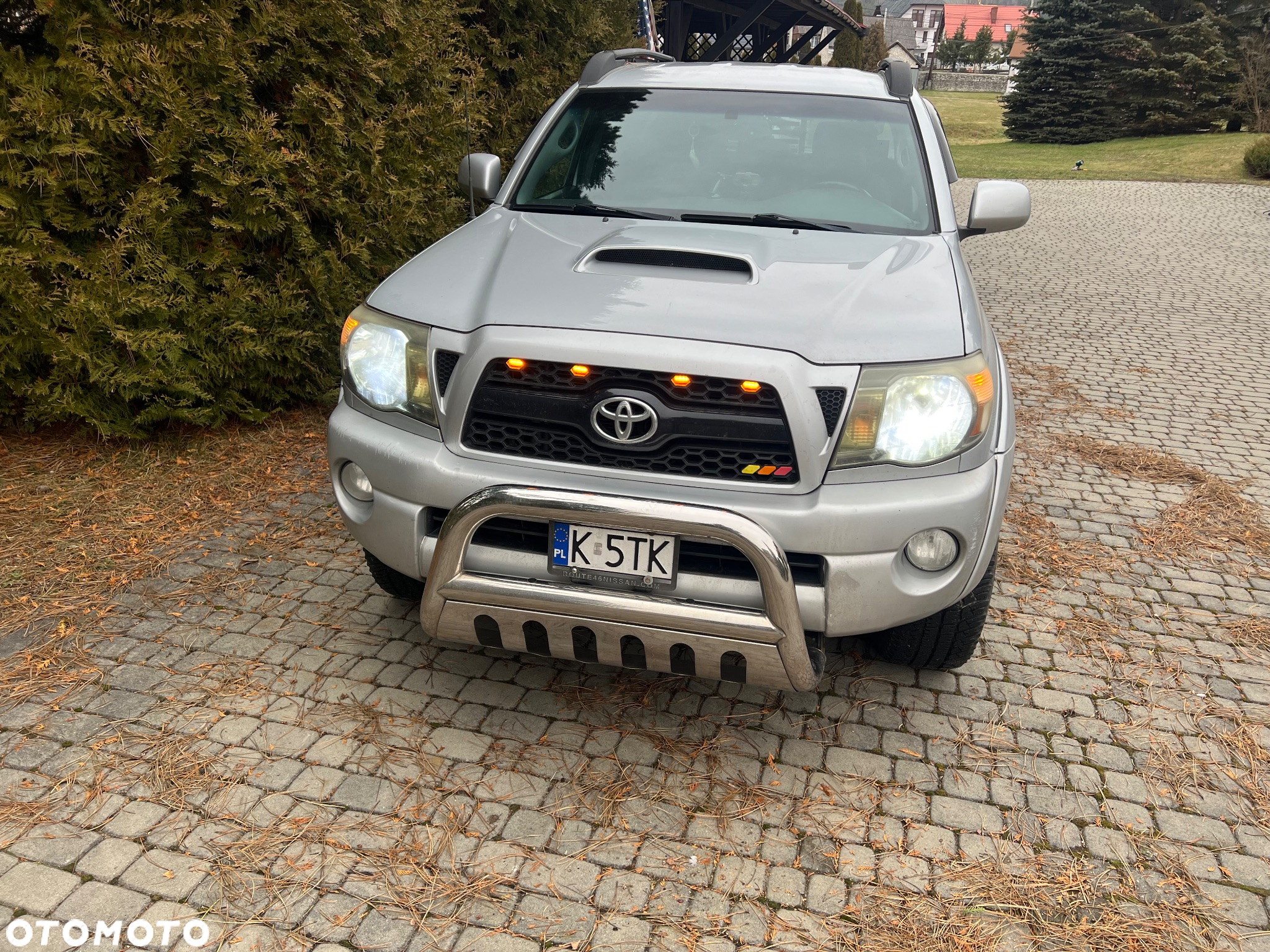Toyota Tacoma - 9