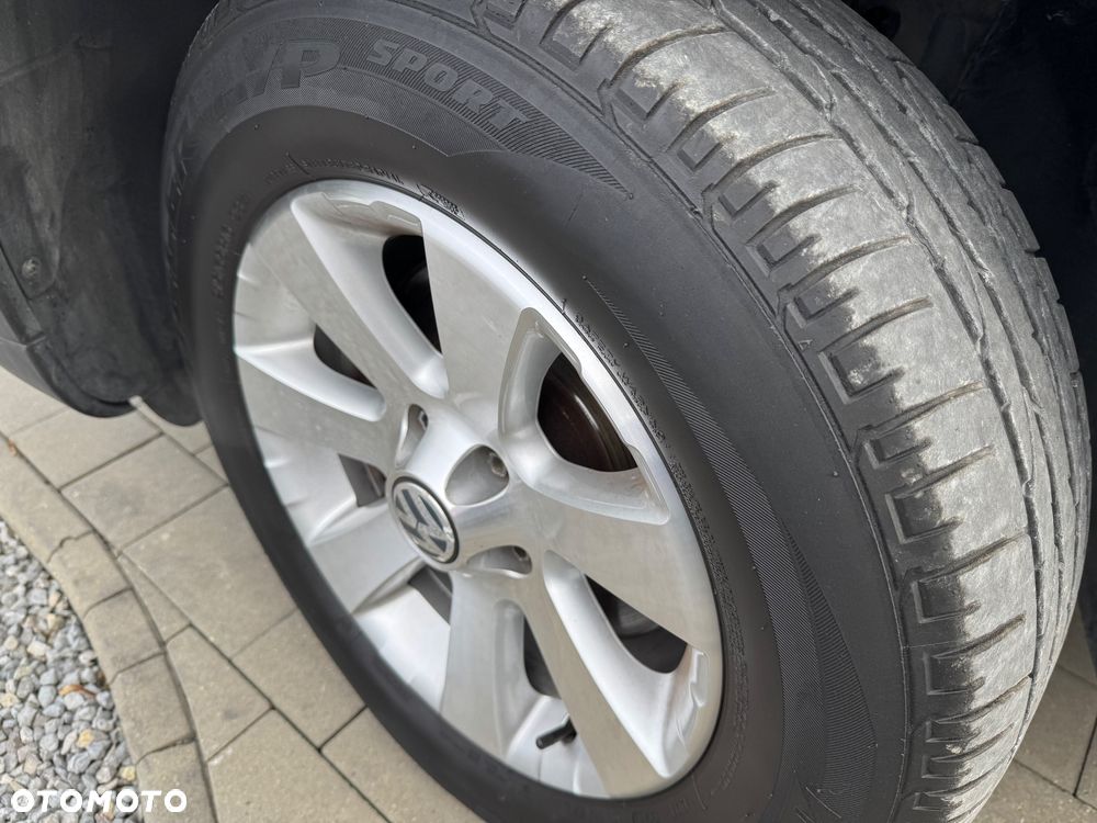 Volkswagen Tiguan 2.0 TDI DPF 4Motion BlueMotion Technology Track & Field - 9