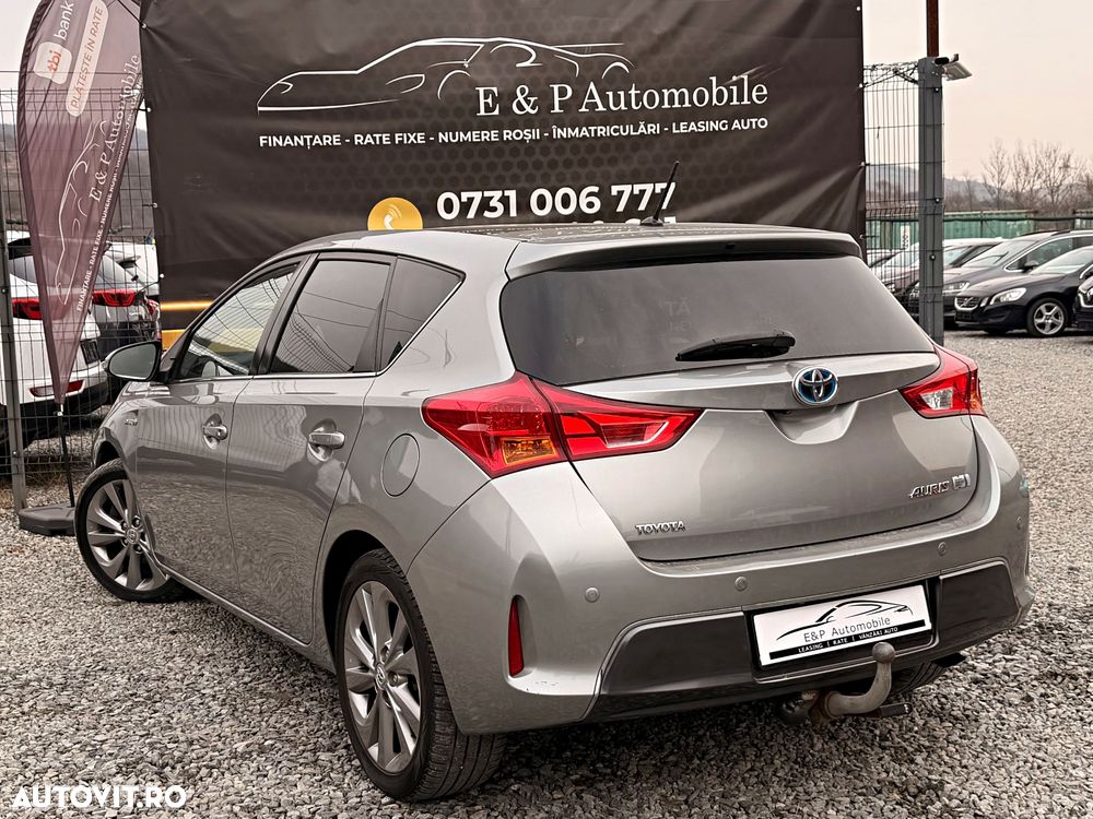 Toyota Auris ver-1-4-d--4d-unique - 16