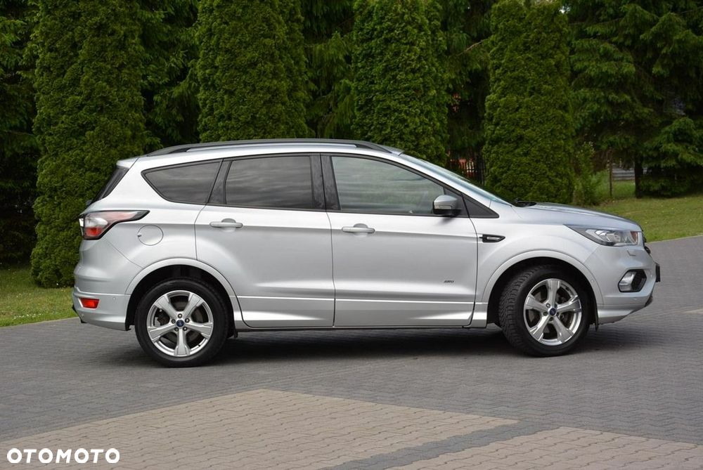 Ford Kuga 2.0 TDCi 4x4 ST-Line - 12