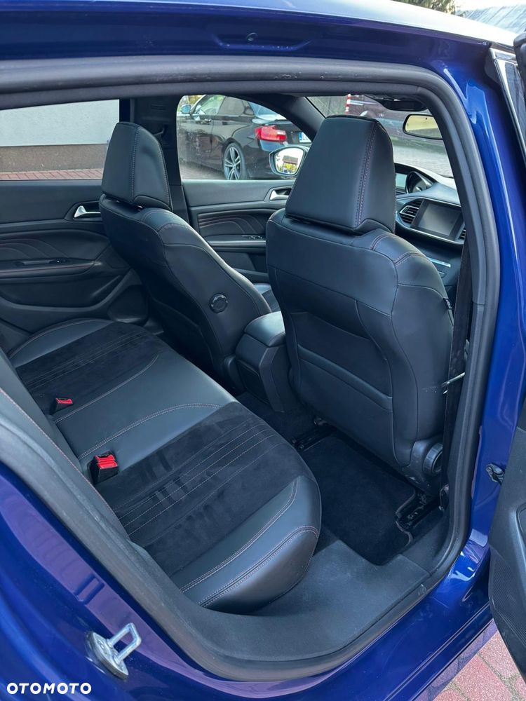 Peugeot 308 BlueHDi 180 EAT6 GT - 16