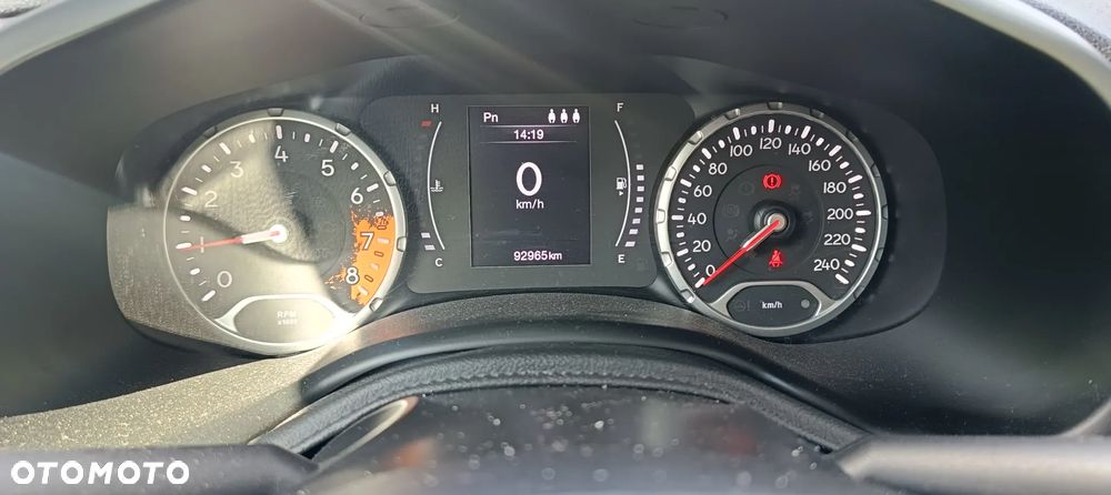 Jeep Renegade - 9