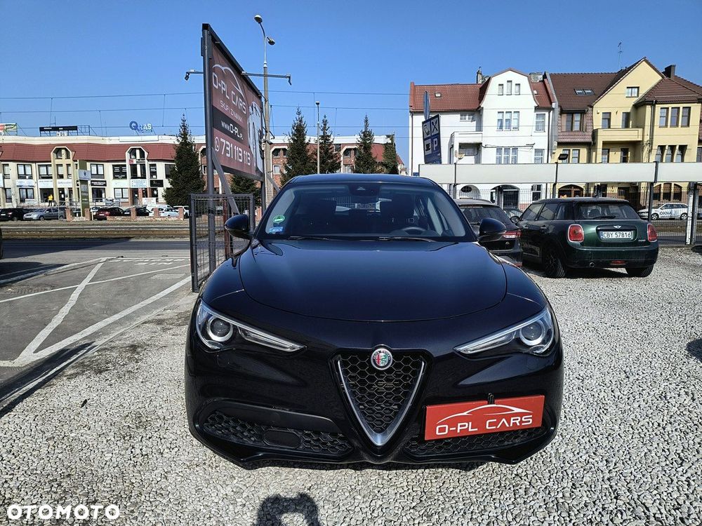 Alfa Romeo Stelvio 2.0 Turbo Q4 - 4