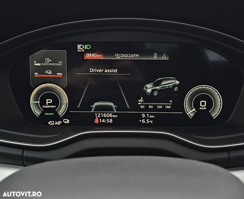 Audi Q5 50 TFSI e quattro S tronic design - 12