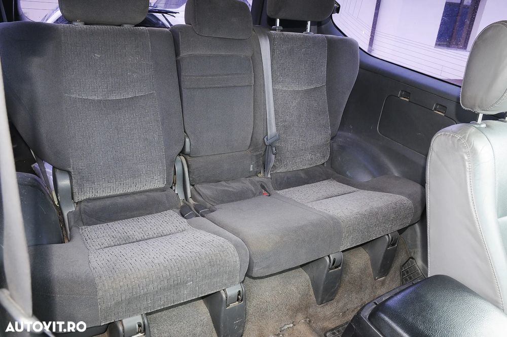 Toyota Land Cruiser D-4D - 8
