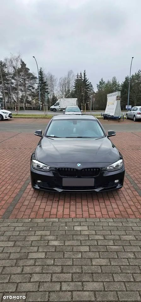 BMW Seria 3 320d Efficient Dynamics - 1