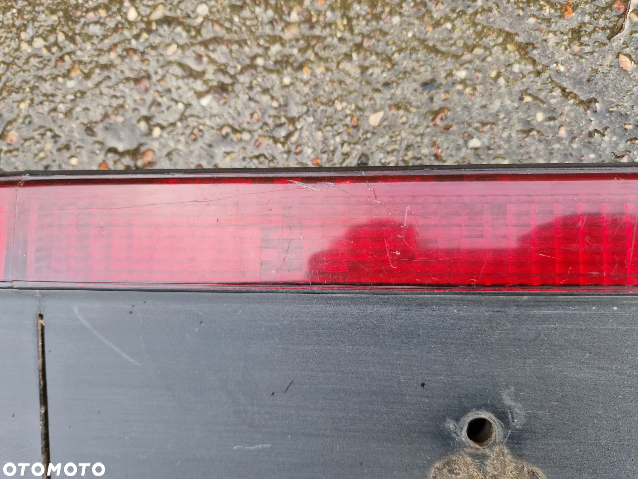 Opel Ascona C 81- blenda środkowa lampa tylna - 2