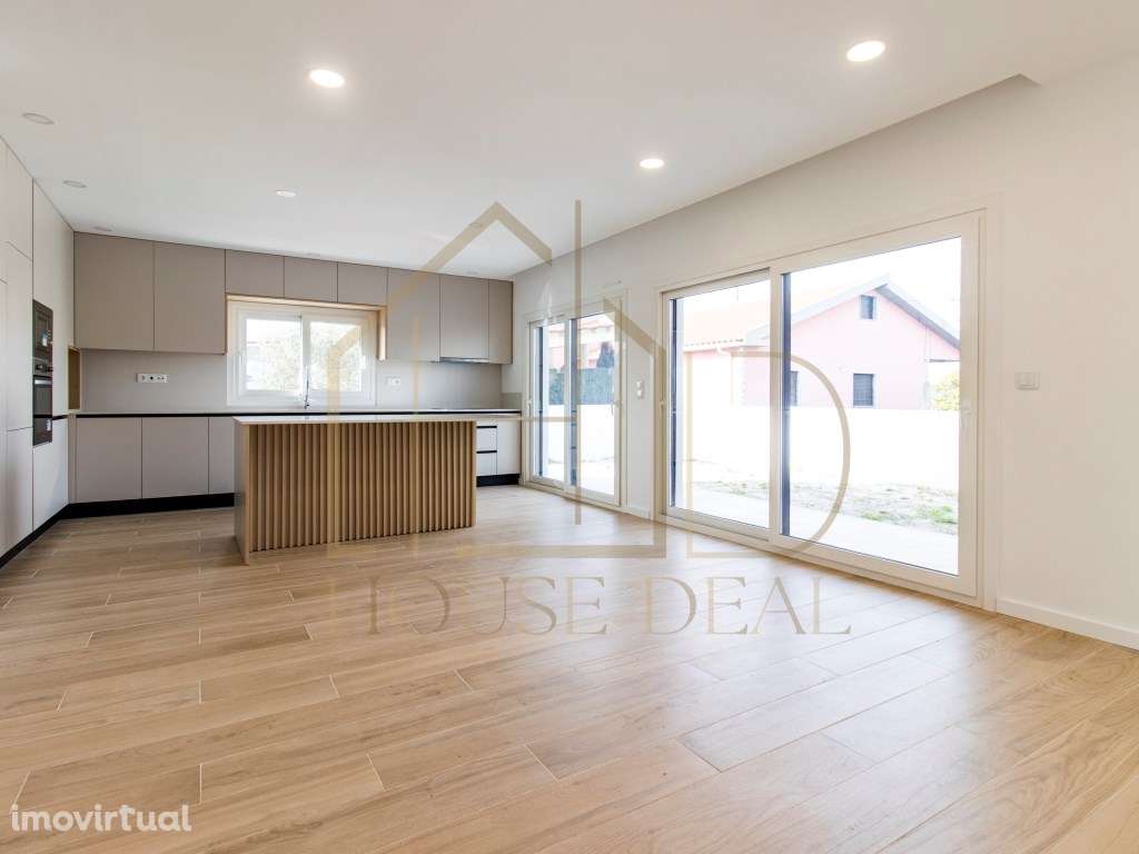 EXCELENTE Moradia Isolada Térrea T4 com garagem. Quinta do Anjo - Grande imagem: 2/26