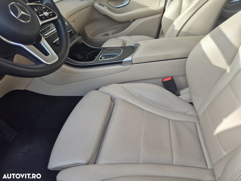 Mercedes-Benz GLC 220 d 4MATIC - 30