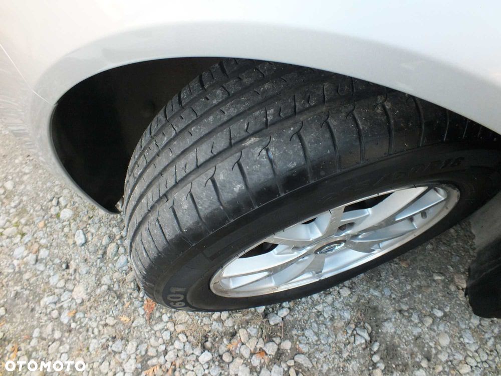 Opel Insignia - 15