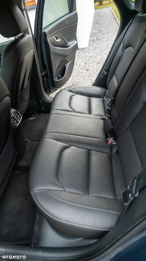 Hyundai i30 1.4 T-GDI DCT Premium - 14