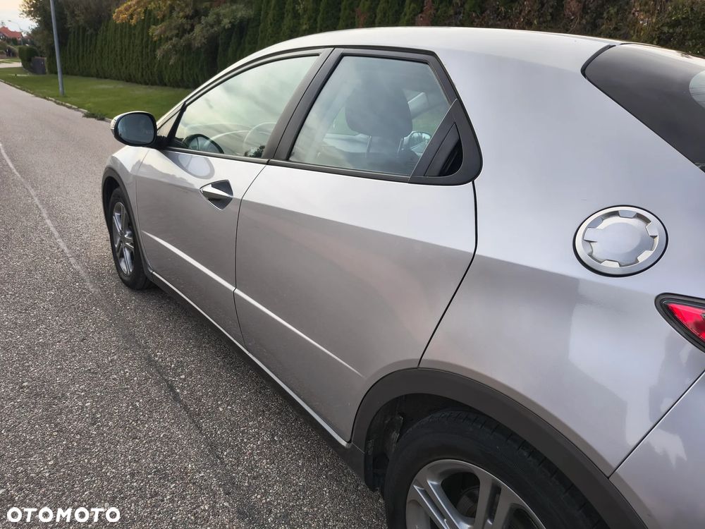 Honda Civic 1.4 i-VTEC Sport - 17