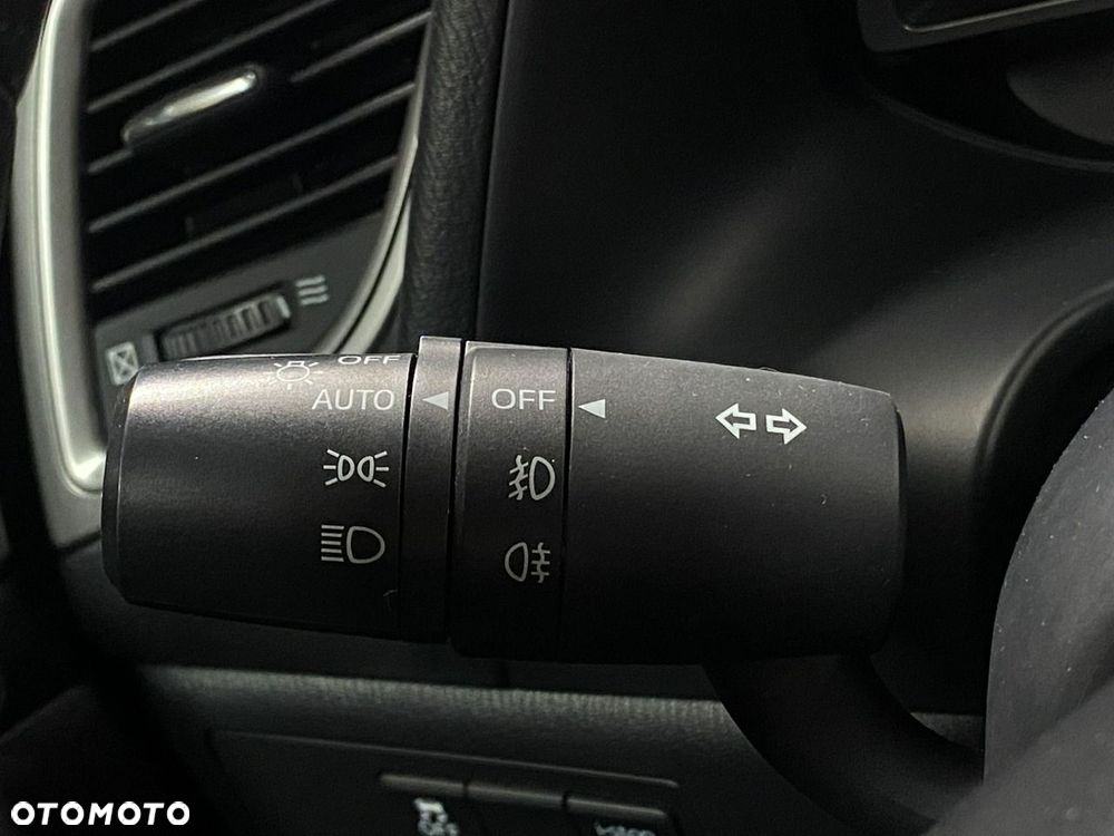 Mazda 3 - 24