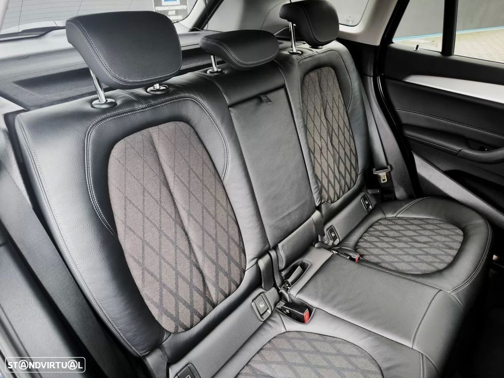 BMW X1 16 d sDrive xLine - 36