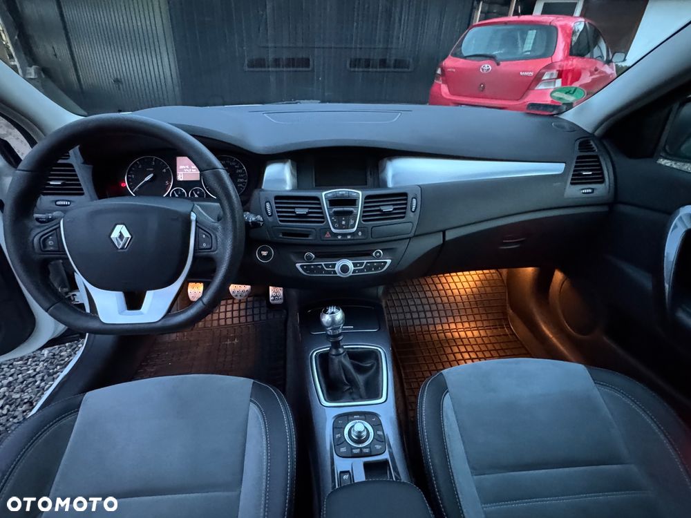 Renault Laguna 2.0 dCi Tech Run - 7