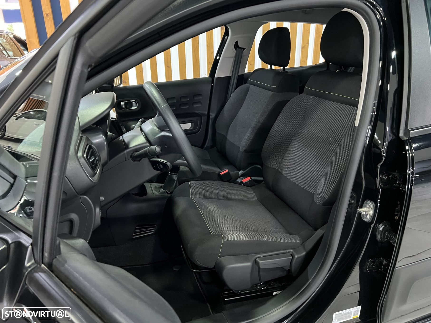 Citroën C3 1.2 PureTech Feel Pack - 8
