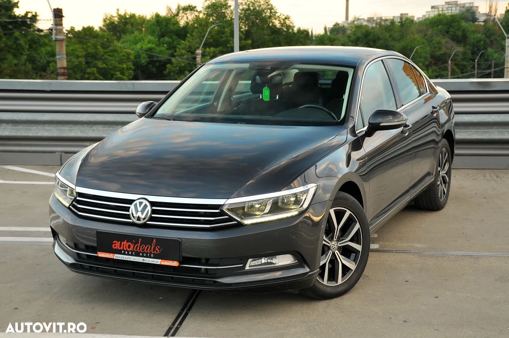 Volkswagen Passat - 9