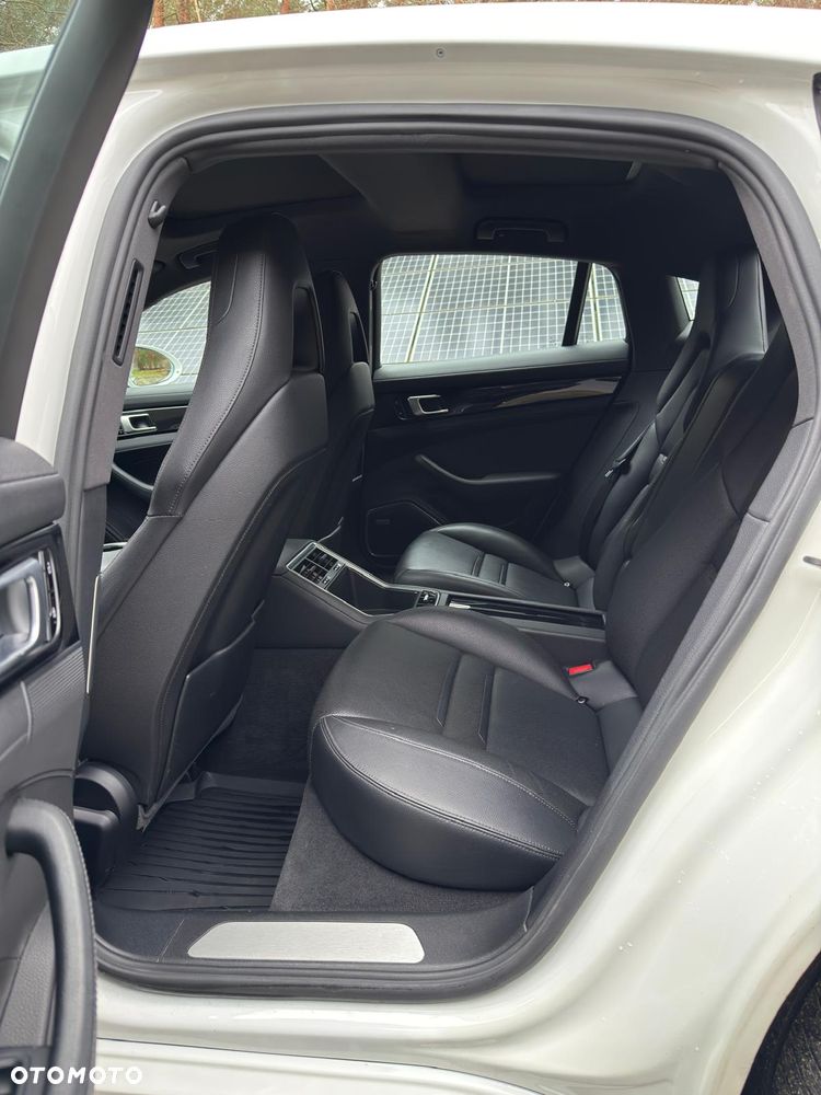 Porsche Panamera - 6