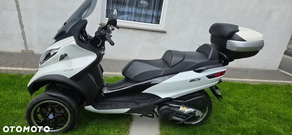 Piaggio MP-3 - 5