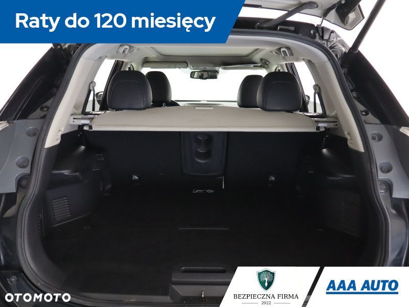 Nissan X-Trail - 16