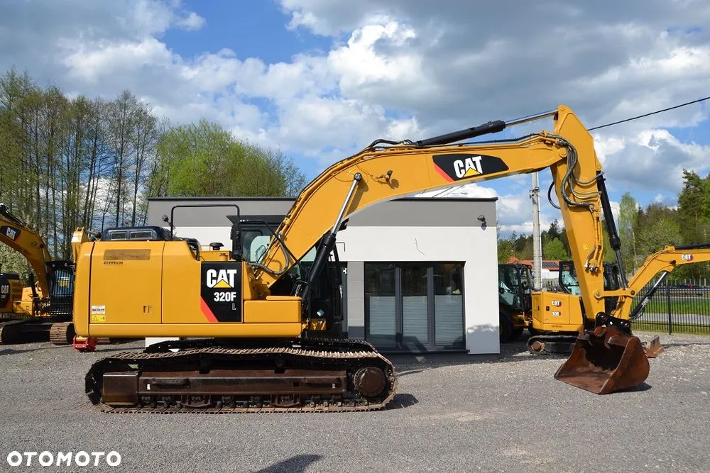 Caterpillar 320 FL - 12
