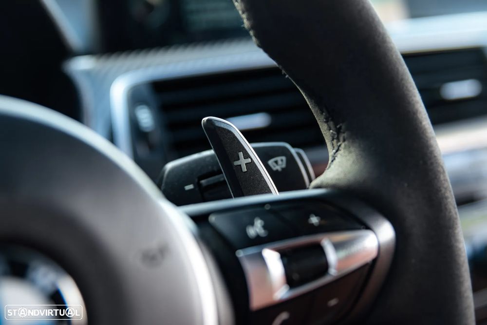 BMW M4 Coupe DKG - 36