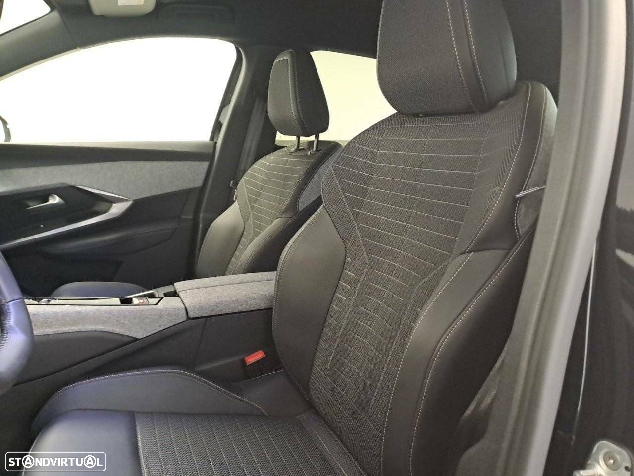 Peugeot 3008 1.2 Hybrid Allure e-DCS6 - 9