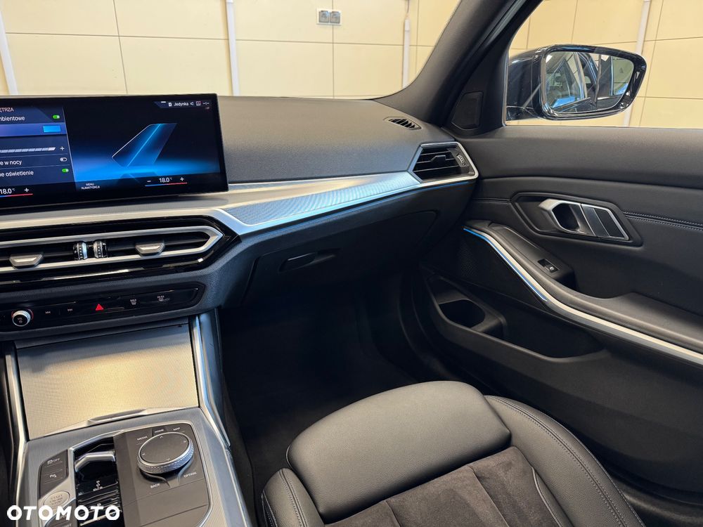 BMW Seria 3 320d xDrive M Sport sport - 13