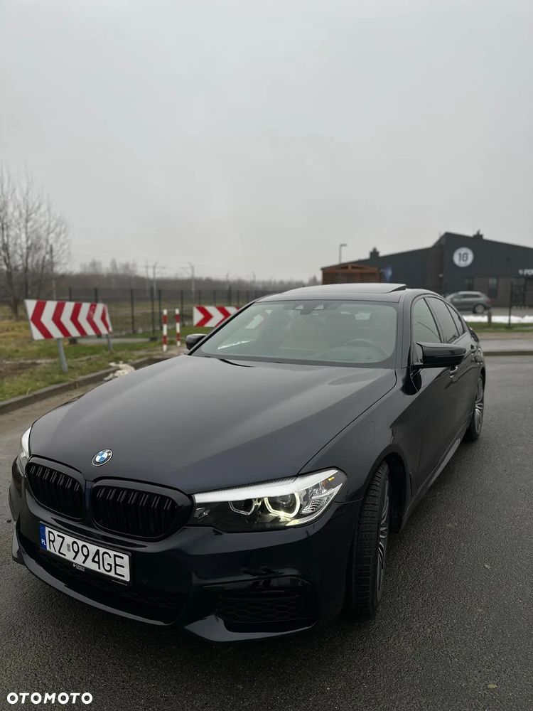 BMW Seria 5 540i xDrive Sport Line - 12