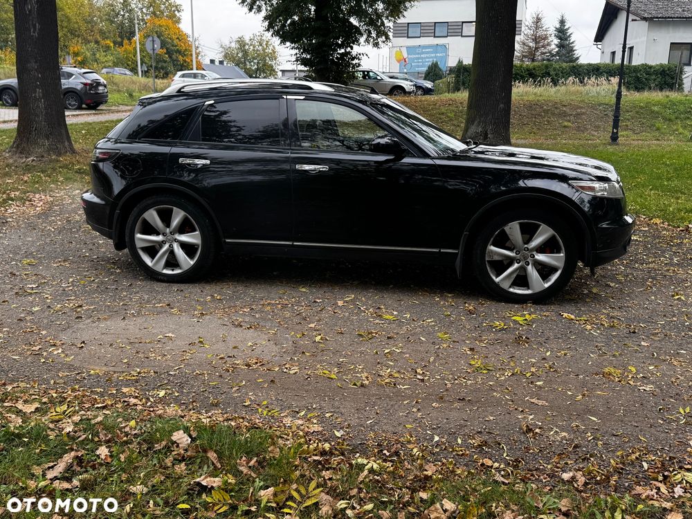Infiniti FX FX35 - 10