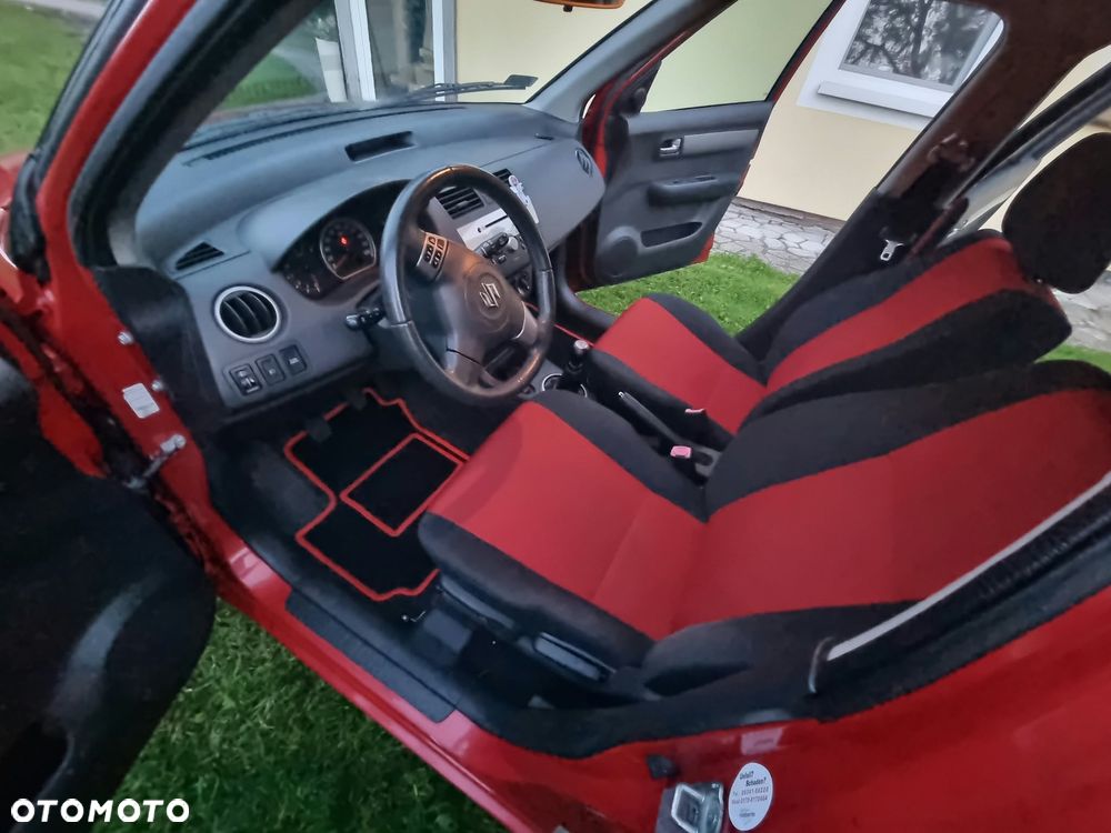 Suzuki Swift 2008 photo 4