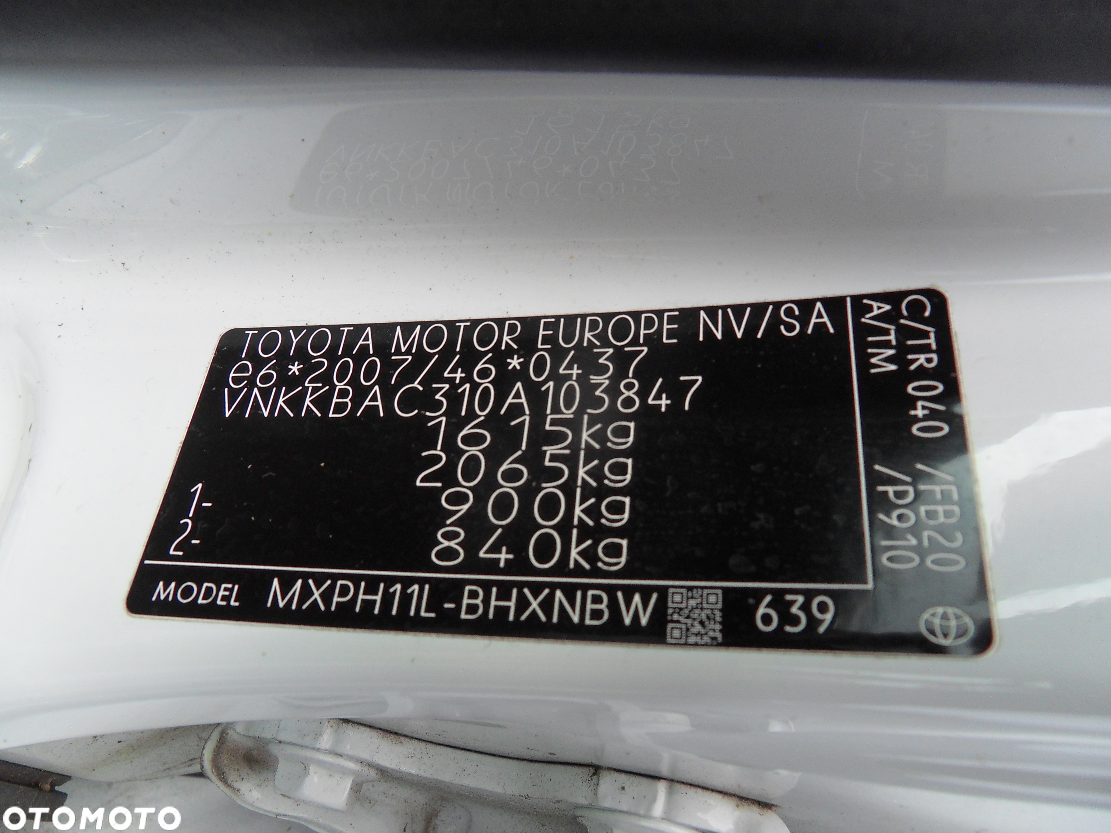 Toyota Yaris Hybrid 1.5 VVT-i Lounge - 16