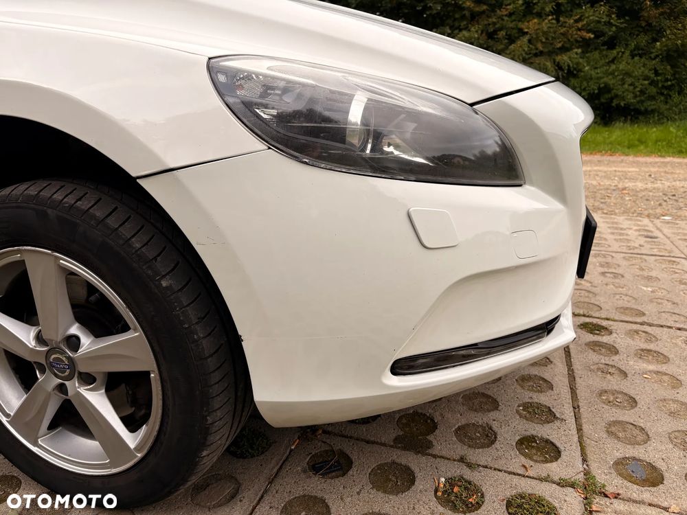 Volvo V40 D2 Momentum - 5