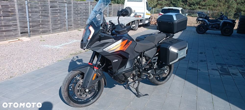 KTM Adventure - 34