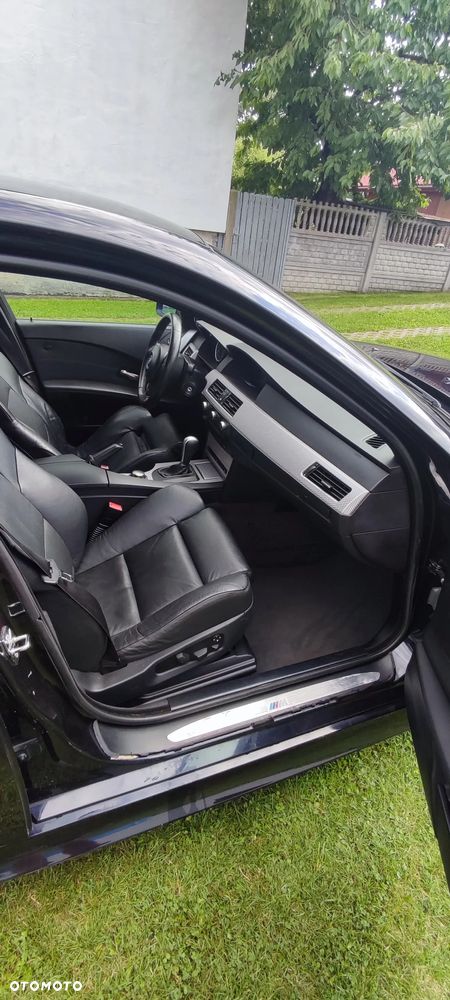 BMW Seria 5 525i - 17
