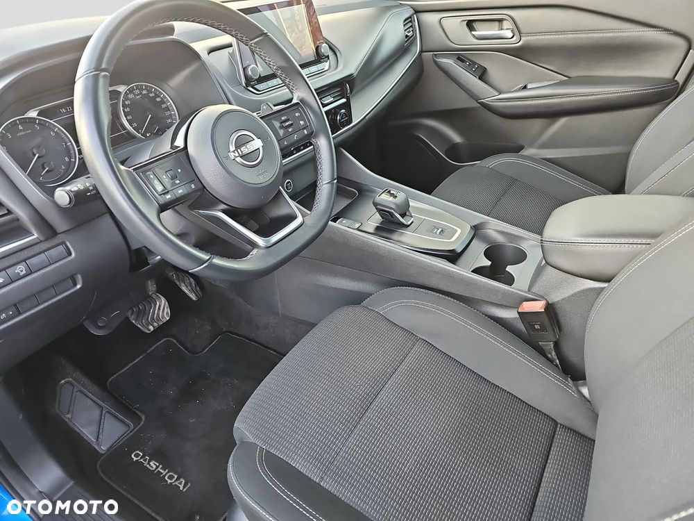 Nissan Qashqai 1.3 DIG-T Acenta DCT - 10